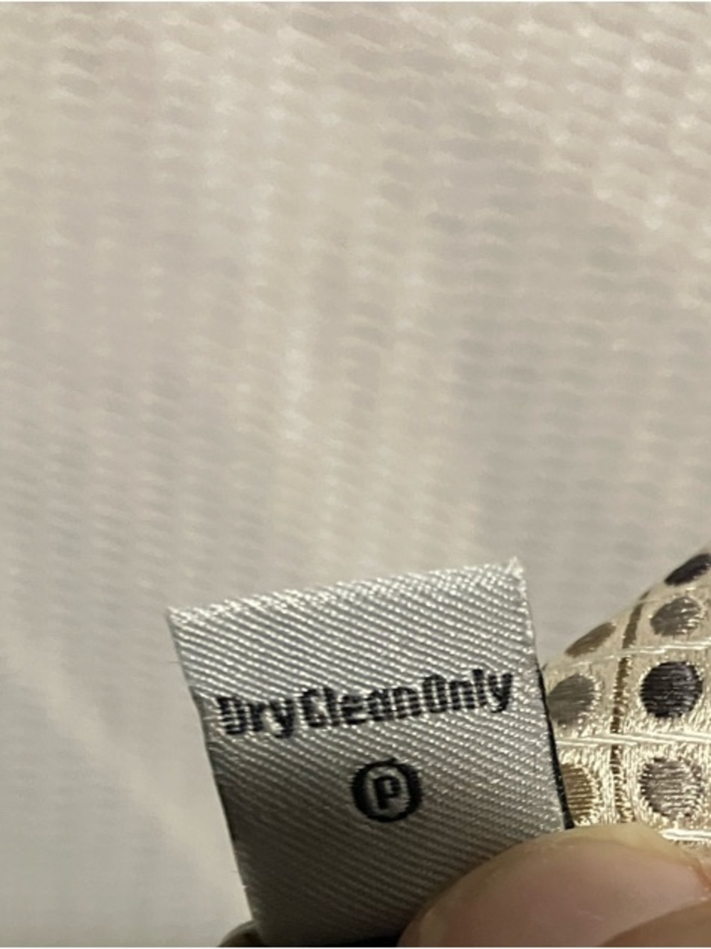 Geoffrey Beene Silver Taupe Geometric Silk Necktie - Picture 5 of 7